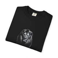 Load image into Gallery viewer, Born for the Battle Graphic Tee with Lion
